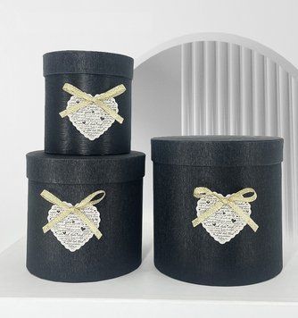 Коробка подарункова картон ТУБУС блискуча, СЕРЦЕ чорна (набор 3 шт.) M середня 32 17010 фото
