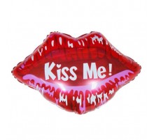 Фольгированный шар Китай "Губы Kiss me" 56см*43см