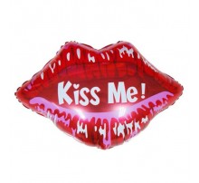 Фольгированный шар Китай "Губы Kiss me" 56см*43см