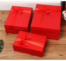 Коробка подарункова картон Червона з бантом (набор 3 шт.) LS велика меньша