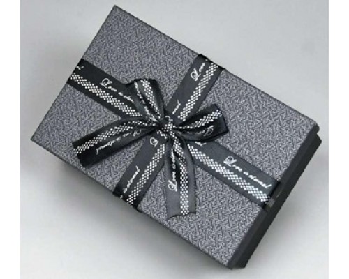 Коробка подарункова картон Чорний блиск (набор 3 шт.) M середня