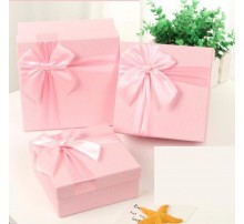Коробка подарункова картон Рожевий квадрат (набор 3 шт.) S маленька