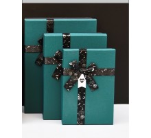 Коробка подарункова картон Темно зелена з космічним бантом (набор 3 шт.) L велика 